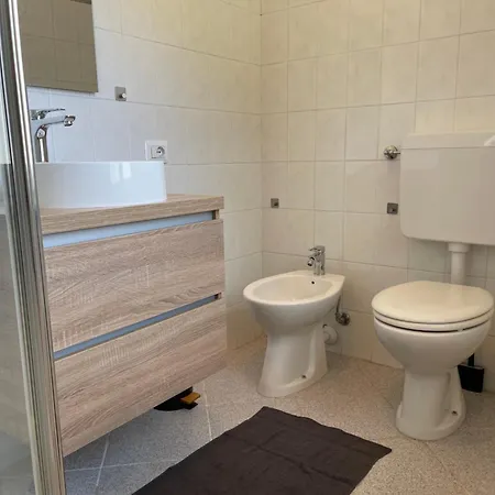 Private Loft La Rocchetta, Maggiore Angera