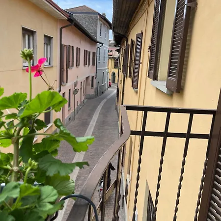 Private Loft La Rocchetta, Maggiore Apartment *